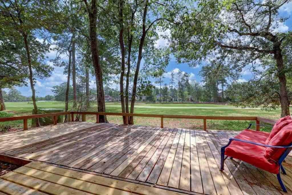 Timber Top Golf Course View The Woodlands Kültér fotó